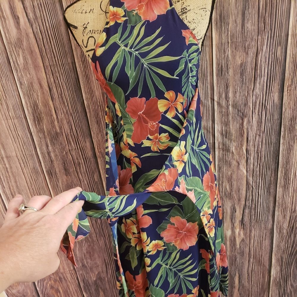 Privacy Please Maxi Dress - Picture 11 of 15